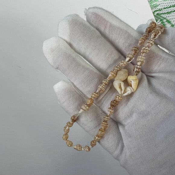 Hawaiian Brown White Tiny Conch Sea Shells Necklace Ocean Boho 34” - Picture 5 of 7